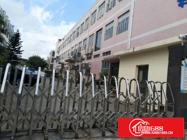 长安霄边刚刚空出来一楼500平方厂房