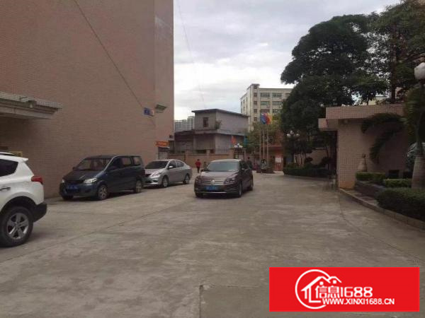 观澜福民工业区两栋厂房每栋8400平米出租带红本