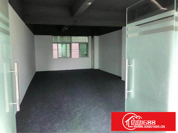 坂田五和地铁口电商园业主厂房146和200平方出租