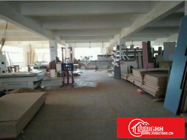 横岗华乐路楼上1400平方标准厂房(现成水电装修)