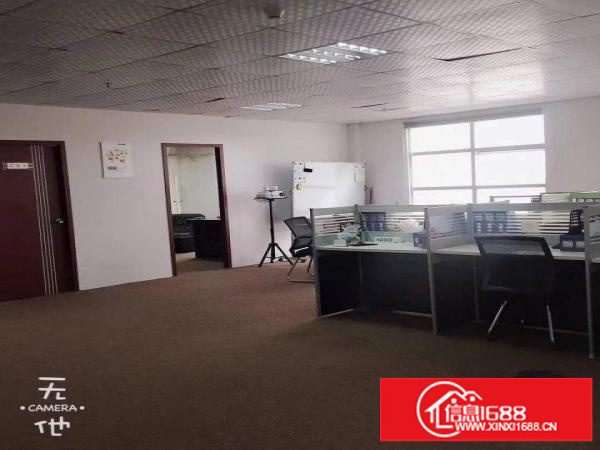 龙岗横岗地铁站500米出新出3楼200平办公场地招租无转让费