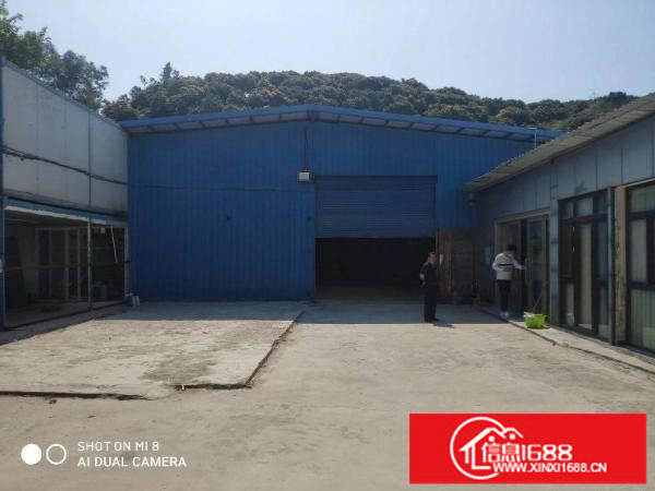 L龙岗龙西原房东独院1000平方钢构厂房出租实际面积带装修