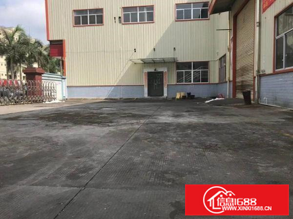 黄草朗工业区8米高单层厂房1150平出租，有院子，工业用地