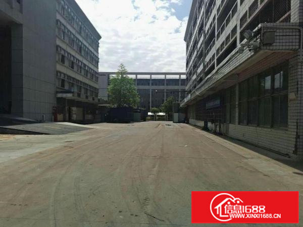 高埗工业区2楼2000平米独院标准厂房招租空地集中，有部分绿