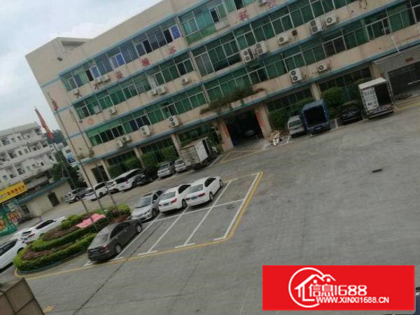 平湖厂房出租三楼670平方