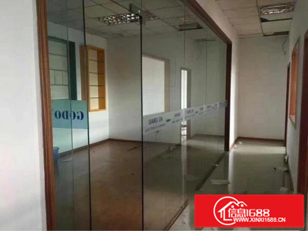 凤岗官井头九成新独院5100平米出租