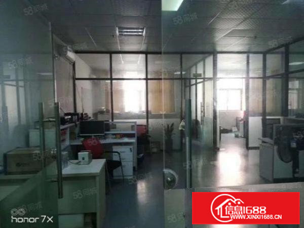 虎门新空楼上2000平现成水电办公室精装修厂房出租