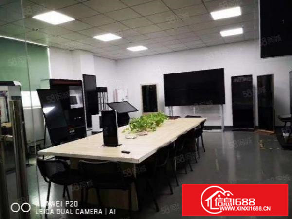 观澜章阁新出楼上2400平精装修标准厂房出租，水电到层形象好