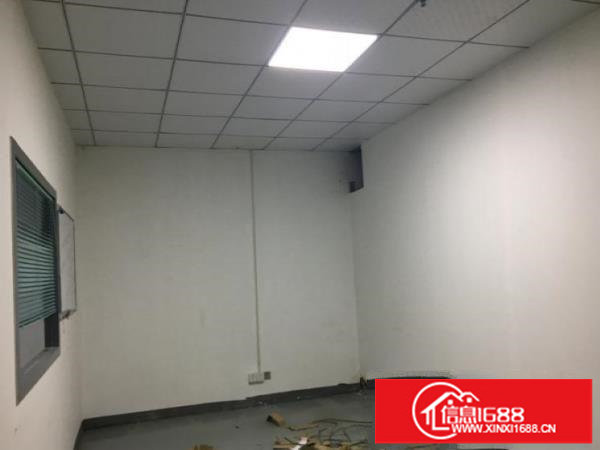 坪山大工业区高新产业园厂房，分租590平租22租金