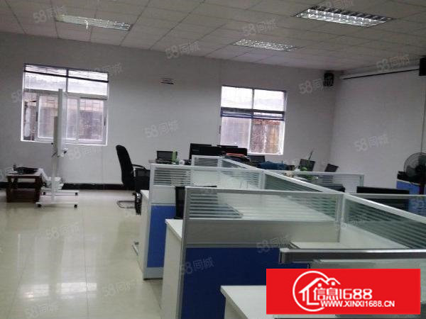 20元六约地铁口附近一二楼带装修800平900平