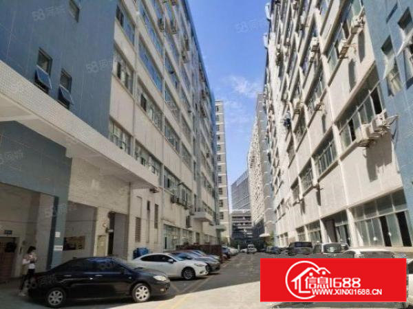 石岩高速口新出原房东精装修1700平方厂房出租，实用率高