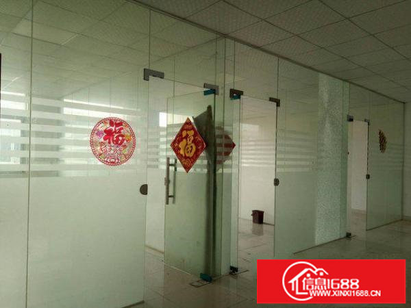 出租龙岗区平湖楼上精装修厂房1000平米