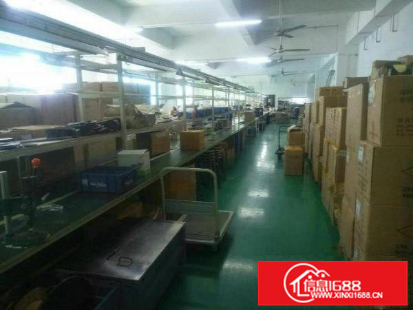 龙岗高速出口附近独门独院3400平，大小可分