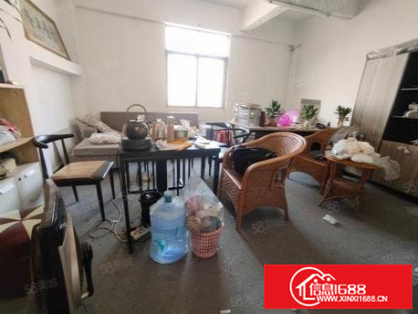 白沙新出280平厂房，全新装修，拎包入驻，环境好，水电齐全