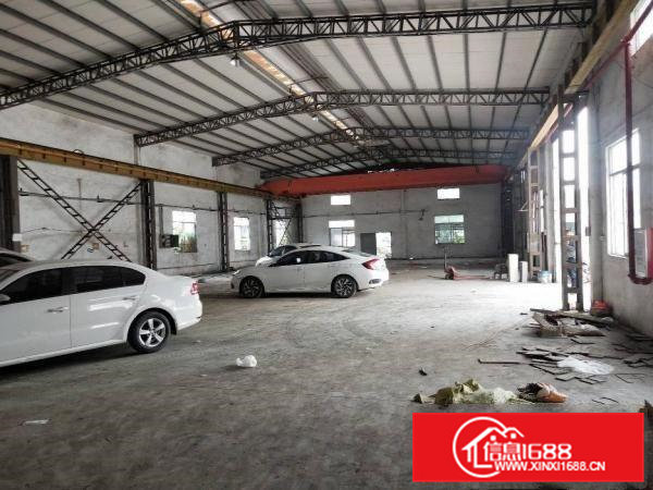 凤岗车站附近新出单一层钢构厂房950平方，现成行车水电