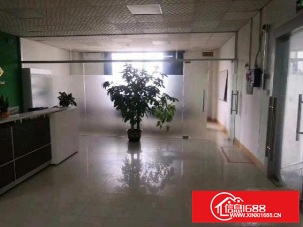 观澜大道3楼厂房1700平方租22有装修