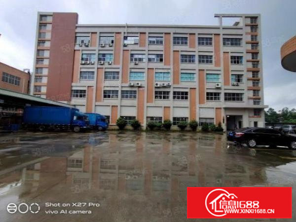 塘厦工业区1000平方标准厂房出租，近高速，水电齐全