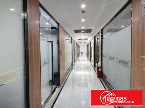 石岩汽车站，東源工业园楼上新空出130平精装修。