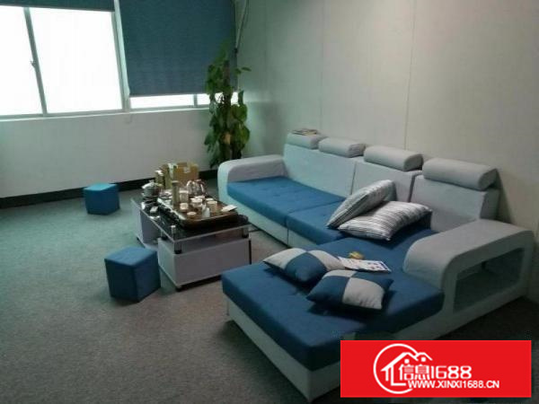 800平厂房低价出租带装修交通方便园区配套设施齐全