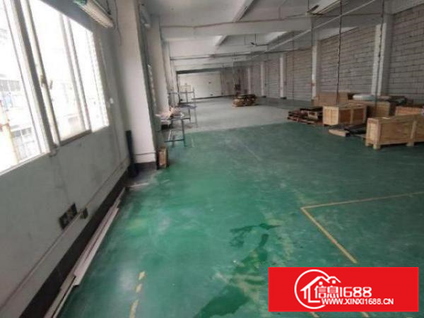 东方大道靠近主路楼上厂房