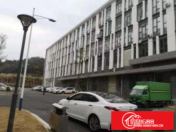 清溪三中高速路口红本双证全新厂房11000平出租