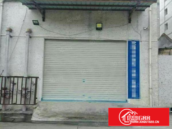 石岩塘头新出1楼375平厂房，可以进大车，适合各种行业。