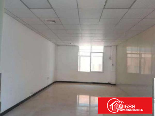 樟木头镇樟洋区工业园一楼面积900平方现成办公室地坪漆