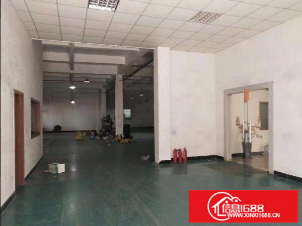 坂田街道一楼厂房850平招租，水电办公室齐全