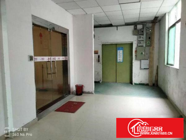 出租龙岗区坂田上雪科技园厂房400平米精装修带办公室家居