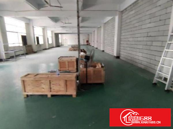 东方大道靠近主路楼上厂房