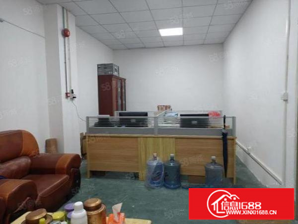 公明新出楼上400平厂房水电到位可直接入驻上产业主急租