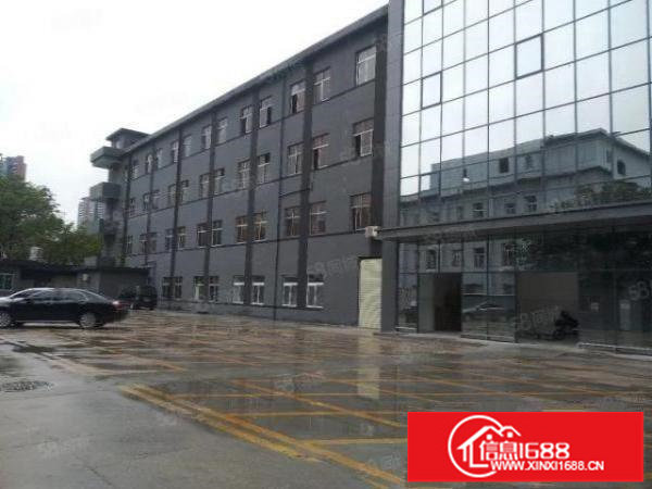 龙岗新生楼上厂房500带现成装修带电梯出租