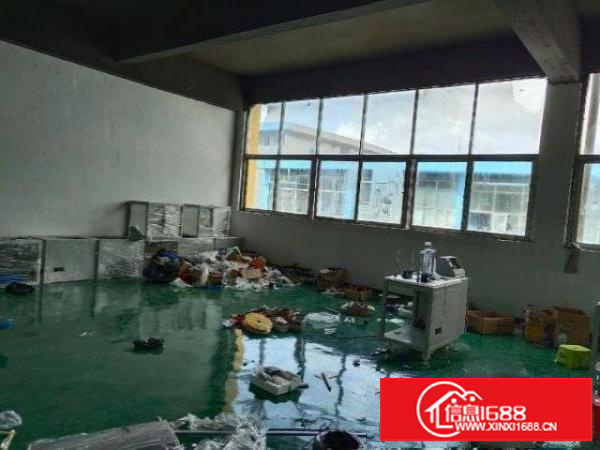 107国道旁楼上小面积带装修厂房