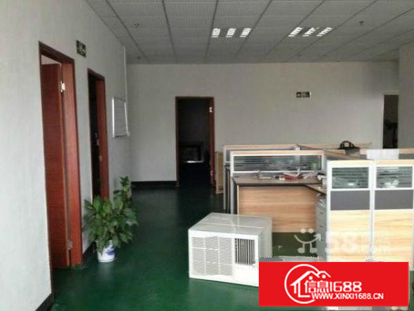 大浪澳华工业区新出三楼整层1000平原房东厂房招租