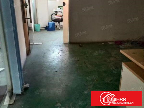 黄江田美新出四楼1500平方米厂房出租