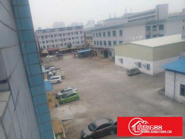 出租龙岗区五联2楼800平米厂房;有2吨电梯