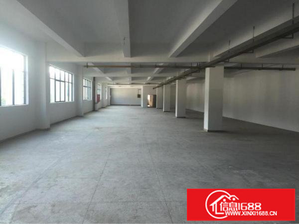 荷坳地铁口800米独院1、2楼2400平方，可分租