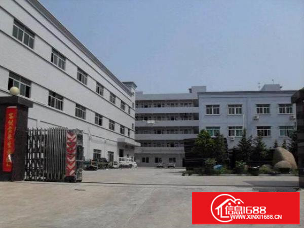 东莞厂房出租，设施齐全，场地大，有停车位，交通方便