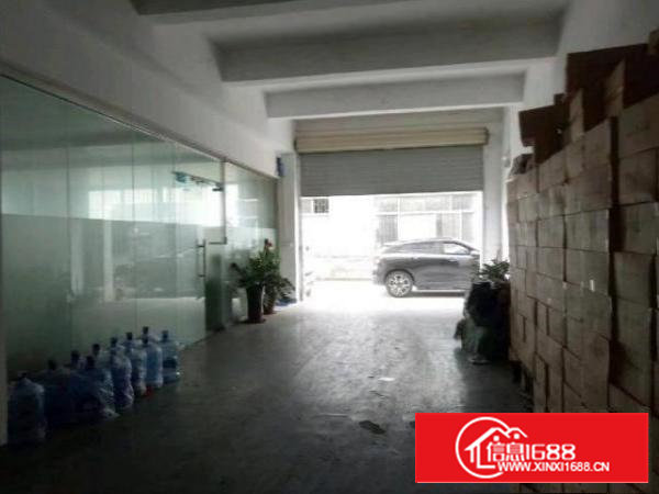 西乡带装修厂房一楼1000米招租