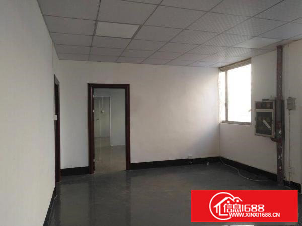 寮步上屯工业区一，二楼900平方，形象好，货车进出方便