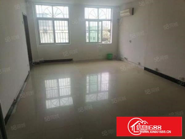 带办公室装修和家具，500平实际面积出租