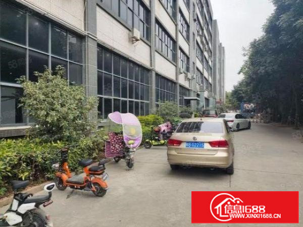 凤岗五联全新花园式重工业厂房1650平精装修可分租厂房出租