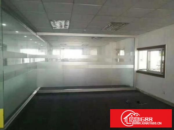 出租宝安石岩宏发工业园2500平方现成装修