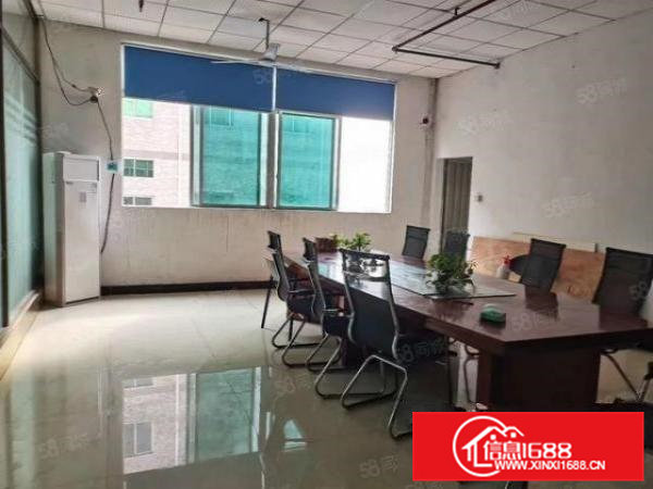 新出原房东厂房实际面积三楼1500方适合电子等行业