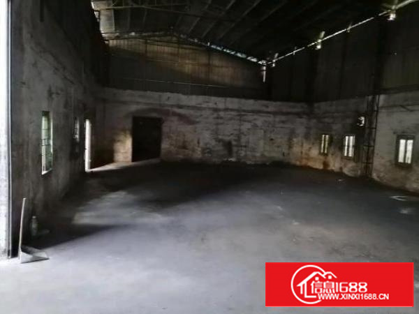 本地原房东小独院厂房，一楼400方