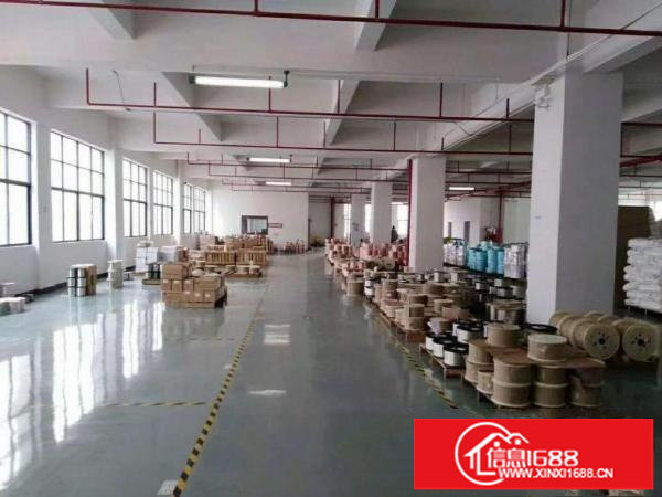 横岗六约地铁站1000平楼上招租，带装修