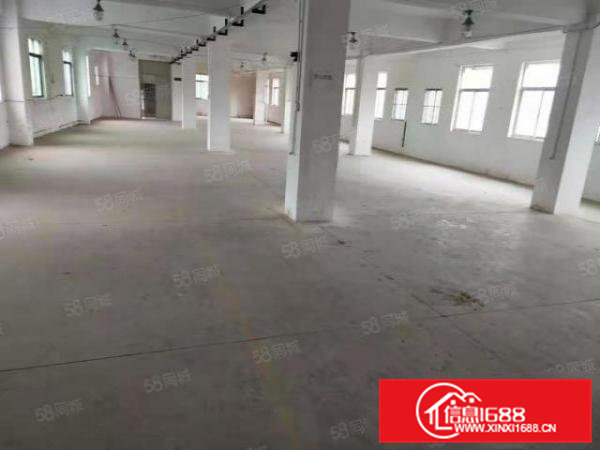 大岭山楼上800平方原房东门口空地大形象好厂房出租