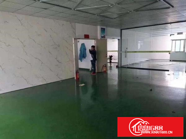 东莞企石楼上标准厂房精装修无转让费800平方厂房出租