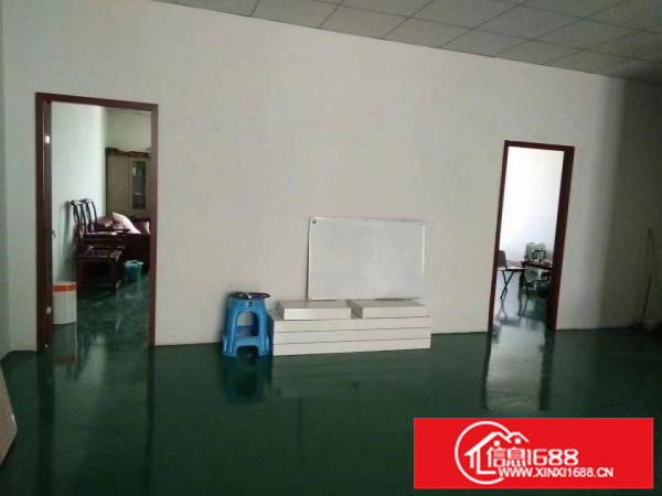 现出租三楼1450平方带地坪漆隔好办公室装修