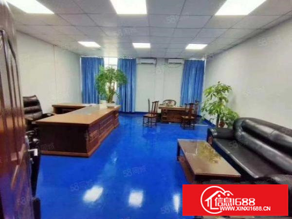 观澜新田新出楼上360平精装修厂房出租水电齐全